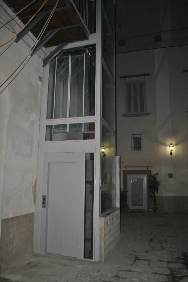 Smart Central Apartments San Gregorio Naples Exterior photo